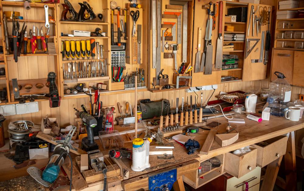 Workbench with Drawers: Commercial vs DIY